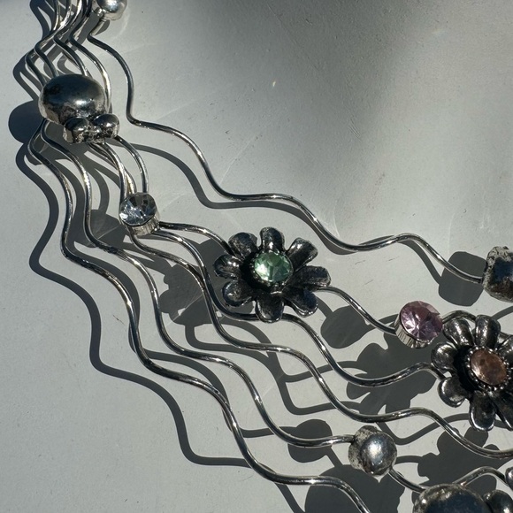 Rare VTG Flower Statement Bib Necklace - Picture 6 of 6